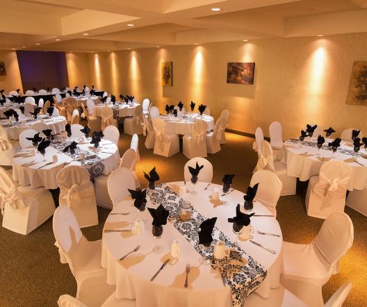 The space and amenities to for your perfect event.  From meetings to weddings, we can host your next Cape Breton event